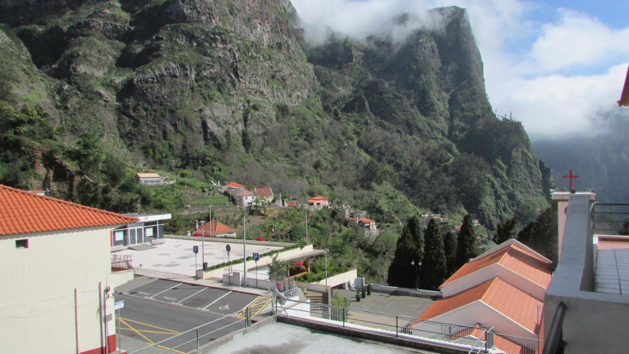 Valley Of Nuns Holiday Apartments Curral Das Freiras Eksteriør billede