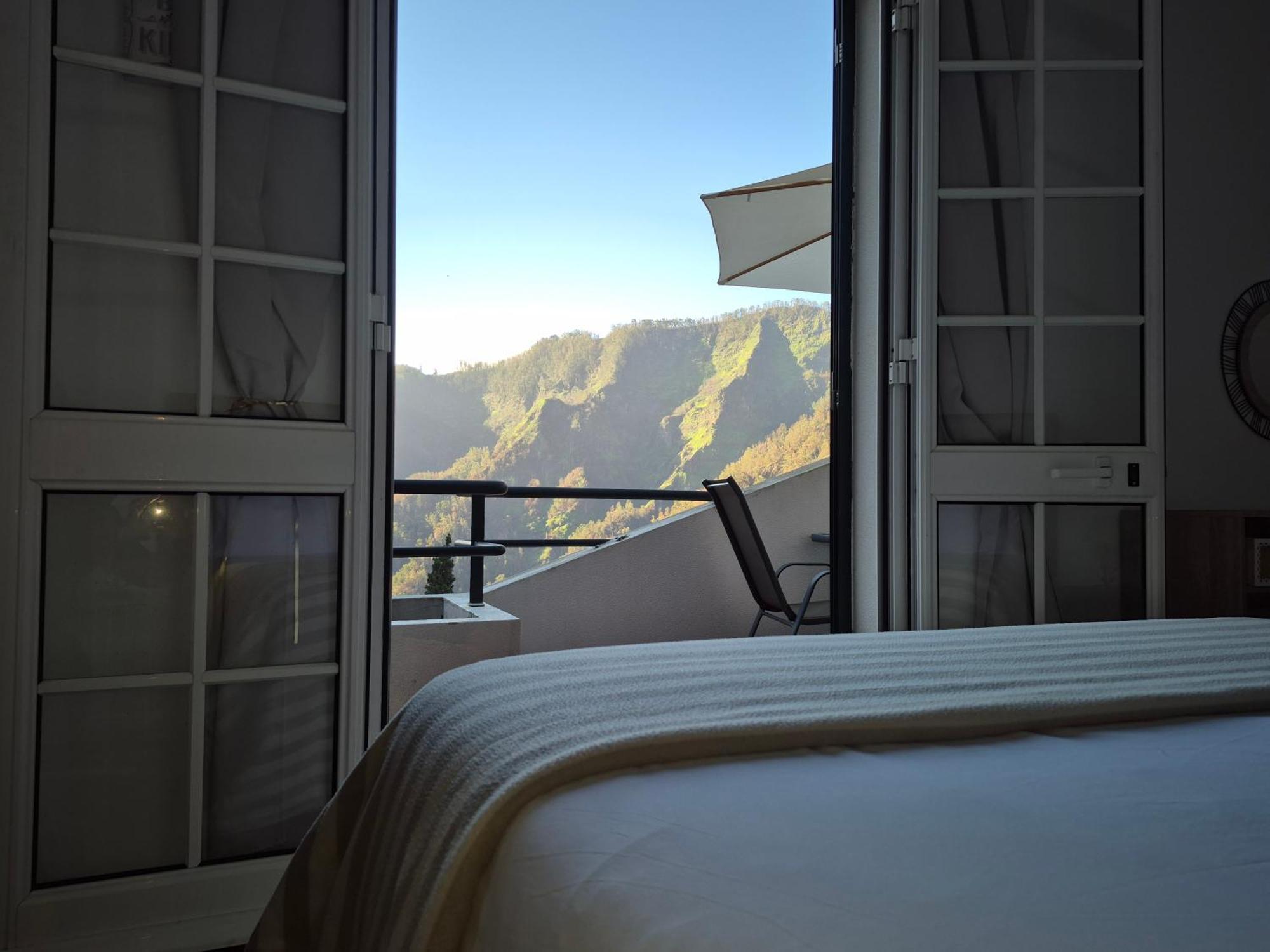 Valley Of Nuns Holiday Apartments Curral Das Freiras Eksteriør billede