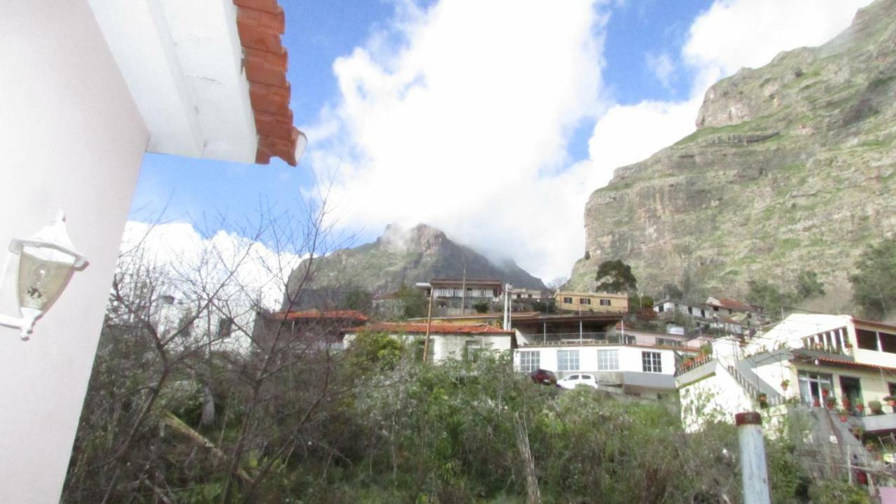 Valley Of Nuns Holiday Apartments Curral Das Freiras Eksteriør billede